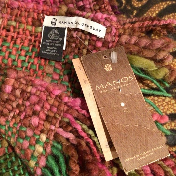 Manos del Uruguay wool scarf - Picture 8 of 11